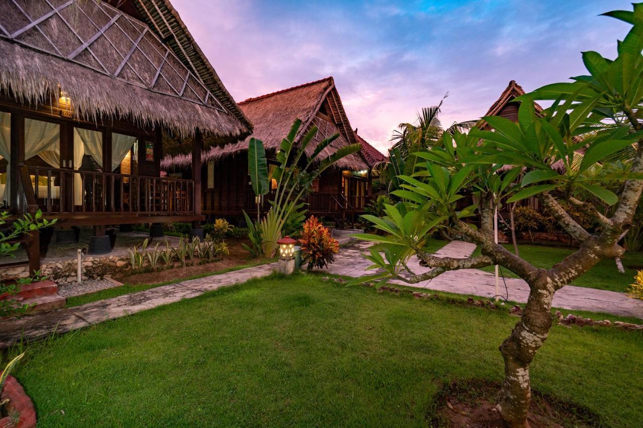 Sedok Jineng Villa Lembongan Kültér fotó