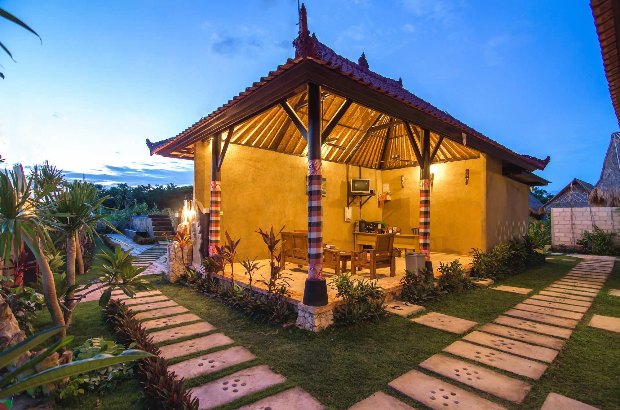 Sedok Jineng Villa Lembongan Kültér fotó